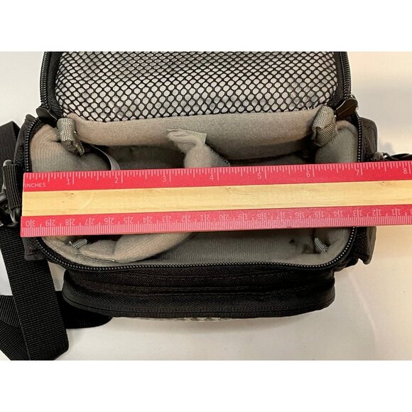 Lowepro Edit 110 Camera SLR shoulder bag pockets 7" x 5" x 5" black - Picture 9 of 14